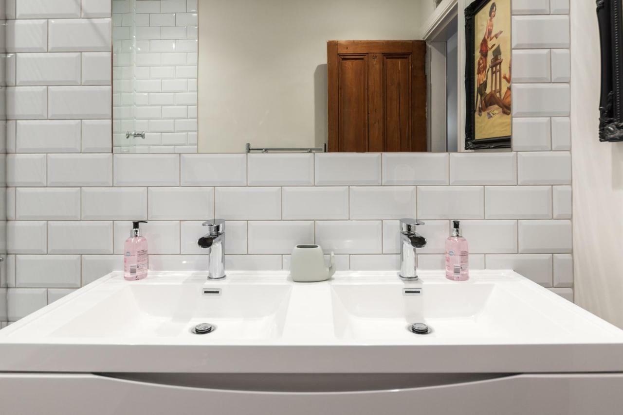 Lovely Central Edinburgh Apartment 외부 사진